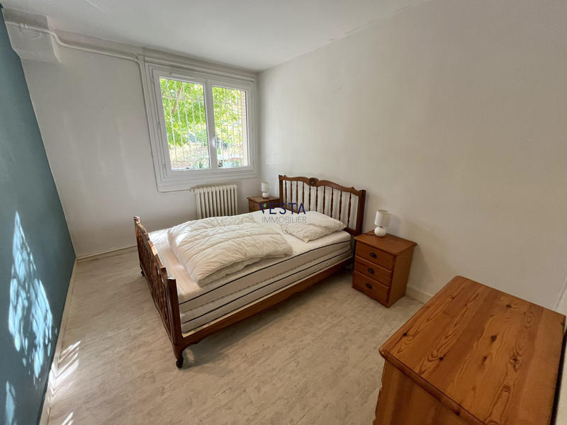 Appartement - 70 m² - 4 pièces