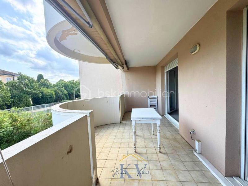 Appartement - 70 m² - 3 pièces