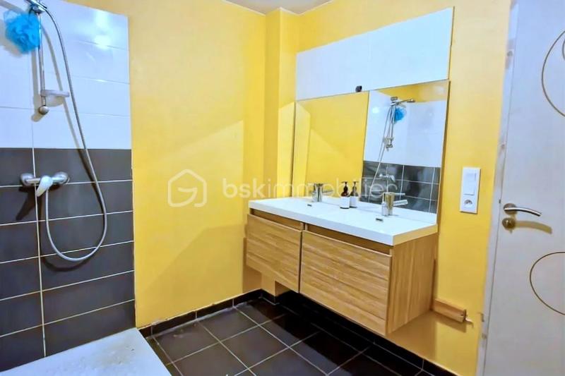 Maison - 91 m² - 4 pièces