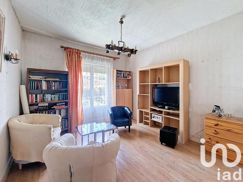 Maison - 99 m² - 5 pièces