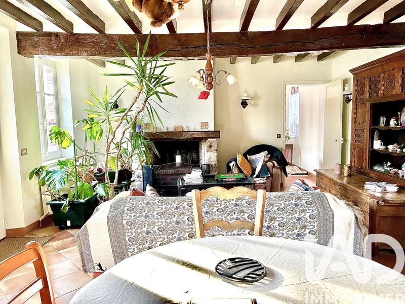 Maison - 165 m² - 8 pièces