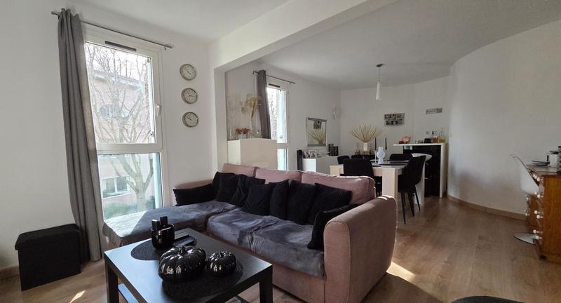 Appartement - 55 m² - 2 pièces