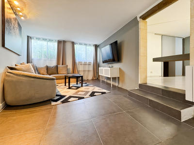 Appartement - 70 m² - 5 pièces