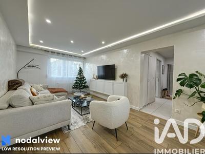 Appartement - 83 m² - 4 pièces