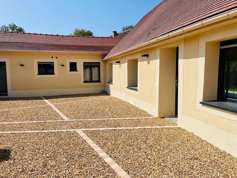 Maison - 130 m² - 4 pièces