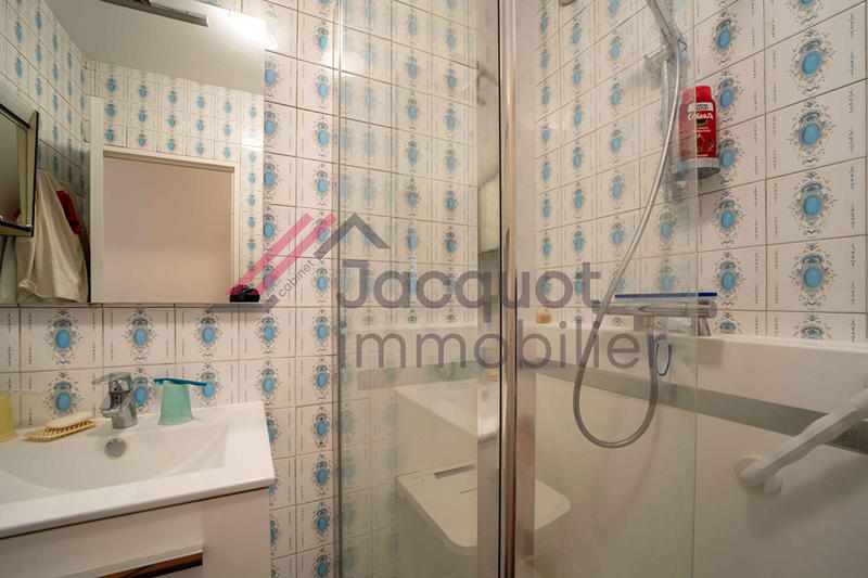 Appartement - 79 m² - 3 pièces