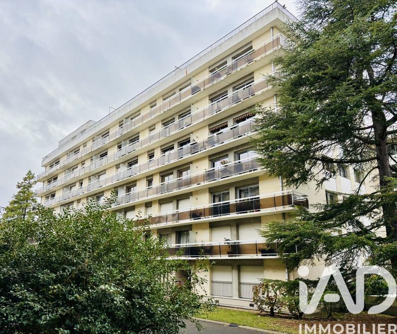 Appartement - 97 m² - 4 pièces