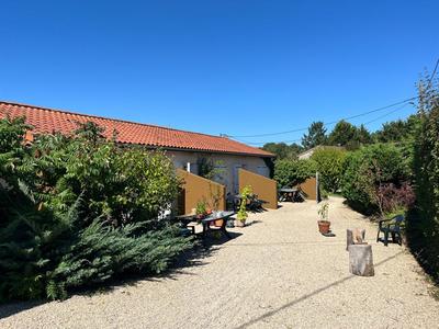 Immeuble - 253 m² - 14 pièces