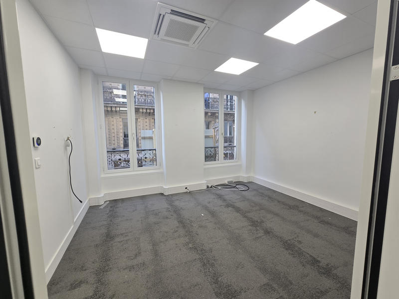 Local commercial - 127 m²