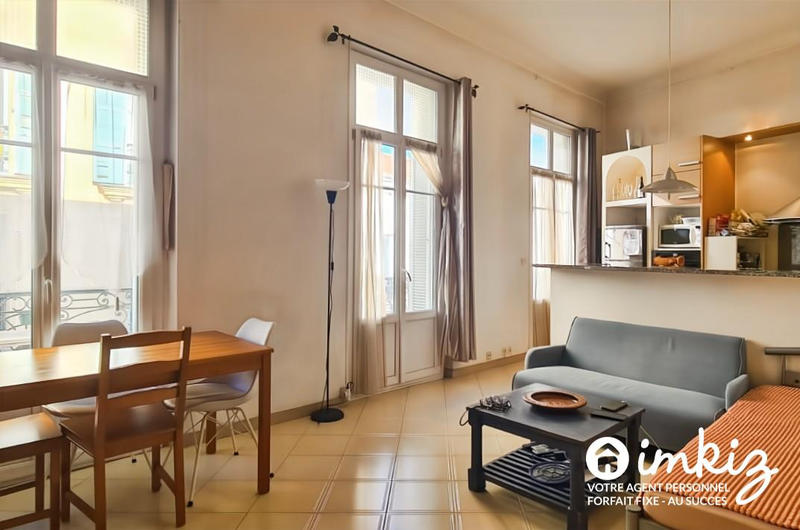 Appartement - 81 m² - 3 pièces