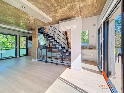 Maison - 145 m² - 5 pièces