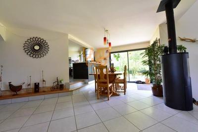 Maison d'architecte - 160 m² - 5 pièces