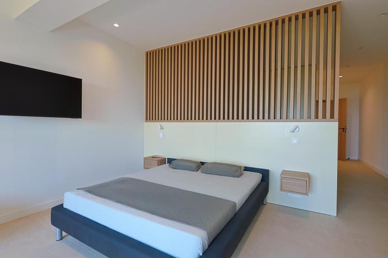 Maison - 359 m² - 10 pièces