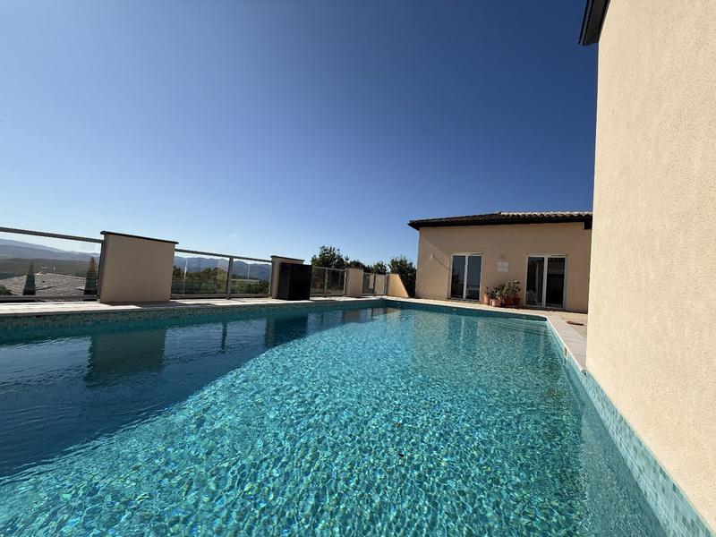 Villa - 162 m² - 5 pièces