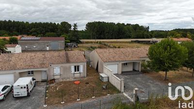 Maison - 92 m² - 4 pièces