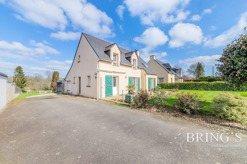 Maison - 110 m² - 5 pièces