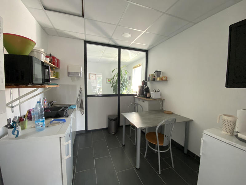 Local commercial - 80 m²