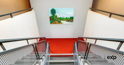 Fonds de commerce - 827 m²