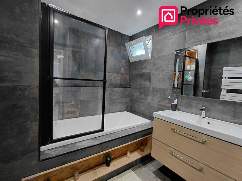 Appartement - 70 m² - 4 pièces