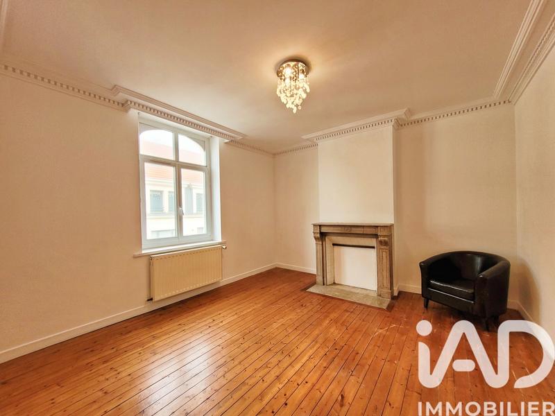 Maison - 227 m² - 7 pièces