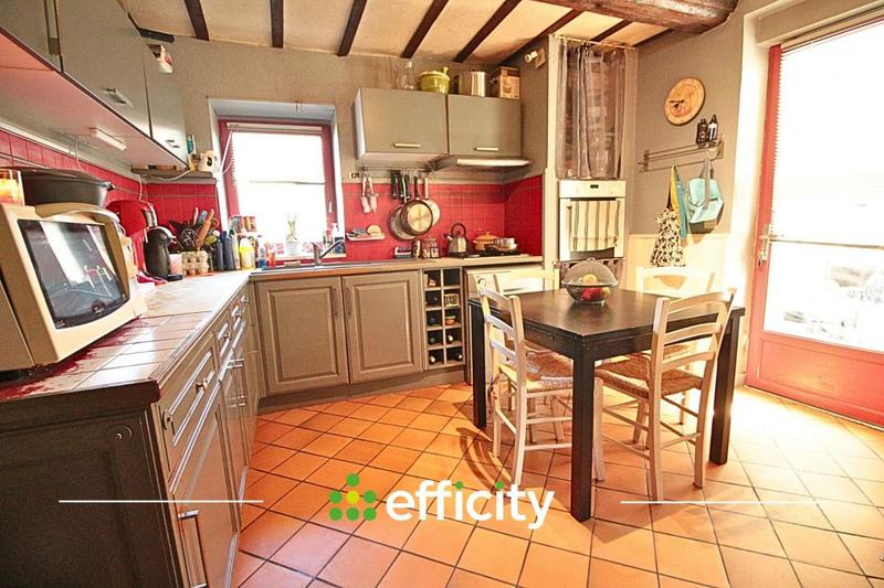 Maison - 145 m² - 7 pièces