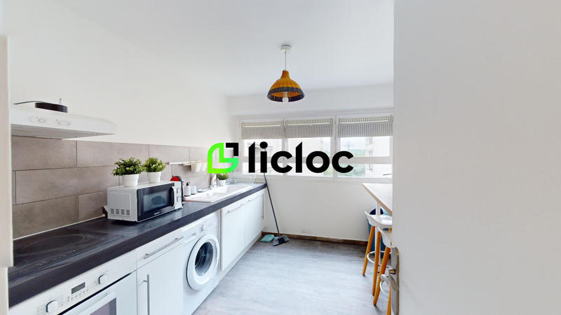 Appartement - 85 m² - 5 pièces