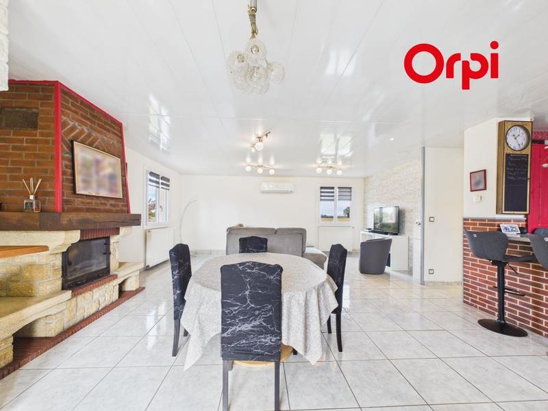 Maison - 105 m² - 5 pièces