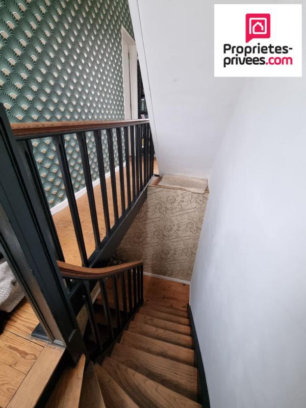 Maison - 177 m² - 6 pièces