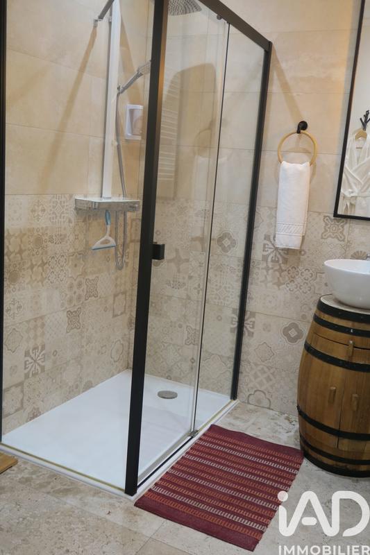 Maison de maîtres - 431 m² - 15 pièces