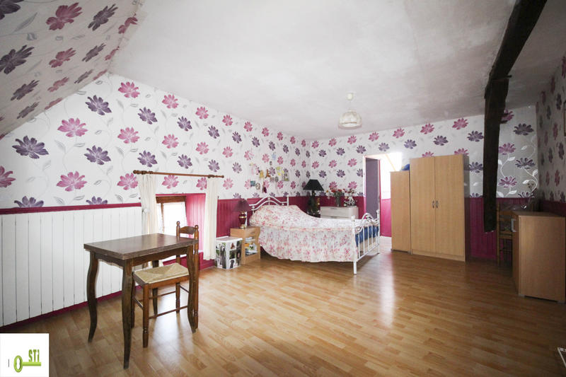 Maison de village - 164 m² - 6 pièces