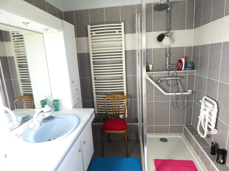 Maison - 104 m² - 4 pièces