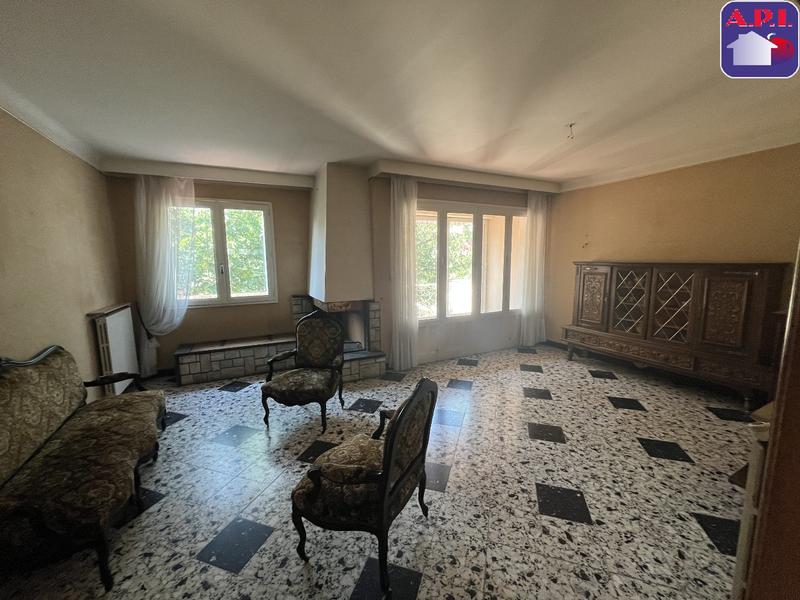 Maison - 163 m² - 6 pièces