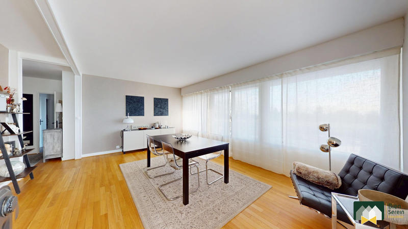 Appartement - 81 m² - 3 pièces