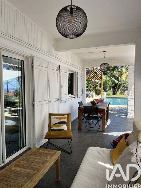 Maison - 195 m² - 7 pièces