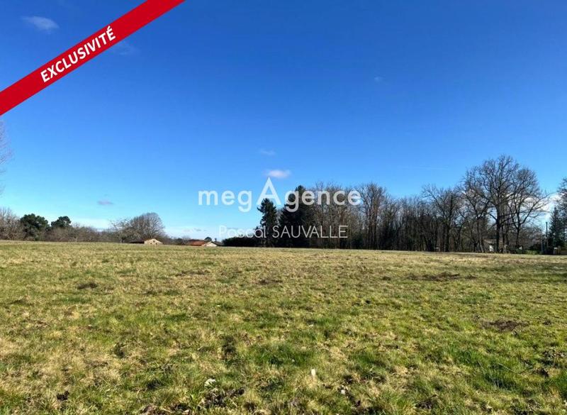 Terrain constructible - 1 420 m²