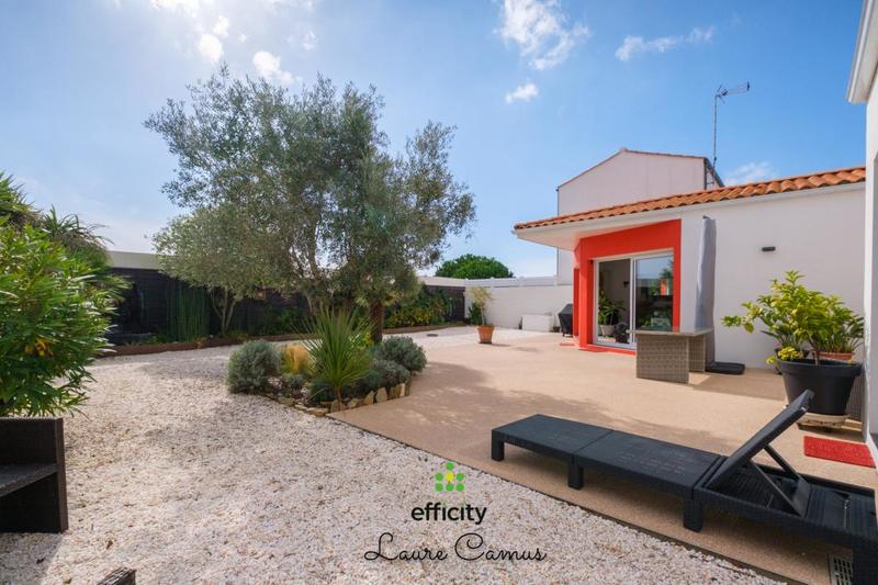 Maison - 198 m² - 6 pièces