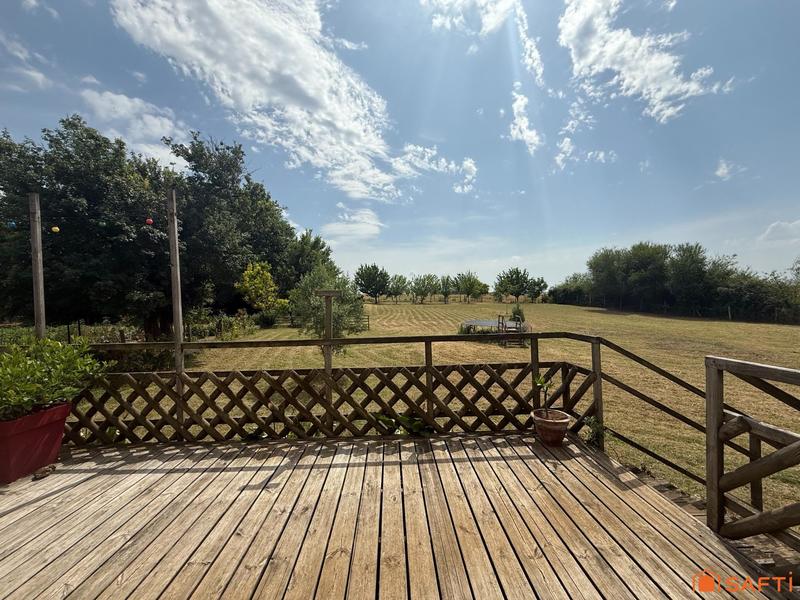 Maison - 205 m² - 5 pièces