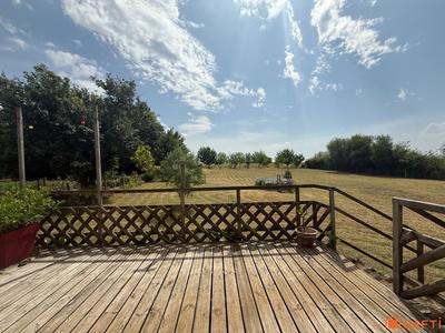 Maison - 205 m² - 5 pièces