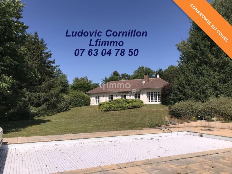 Maison - 207 m² - 11 pièces