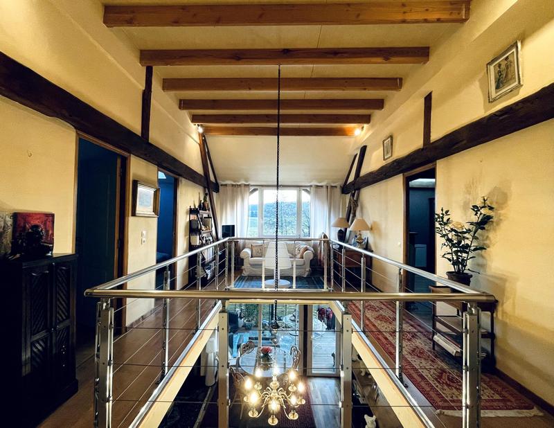Maison - 276 m² - 10 pièces