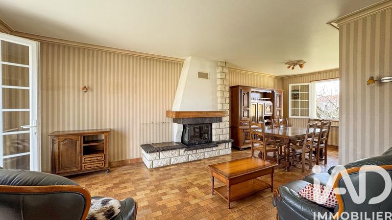 Maison - 96 m² - 4 pièces