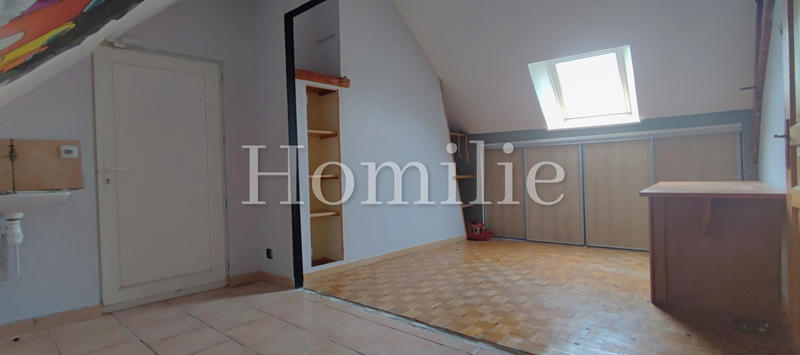 Maison - 203 m² - 8 pièces