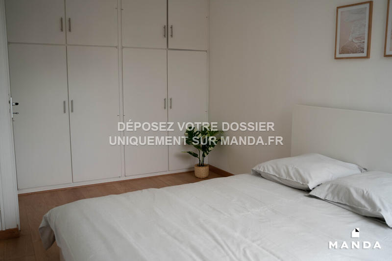 Chambre - 10 m² - 5 pièces