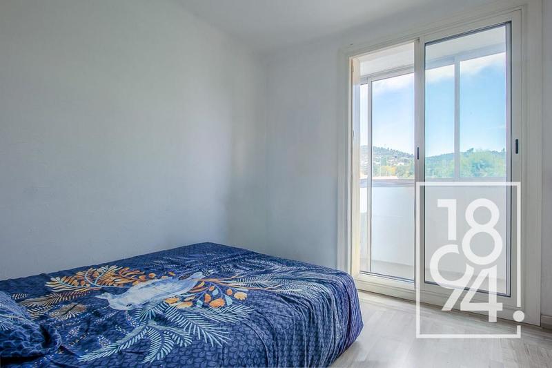 Appartement - 72 m² - 3 pièces