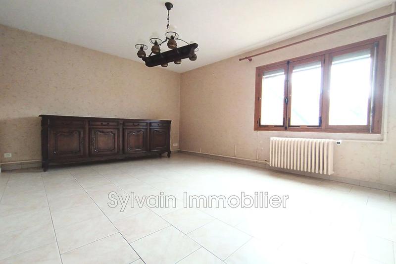 Maison - 97 m² - 4 pièces