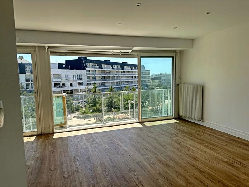 Appartement - 86 m² - 4 pièces