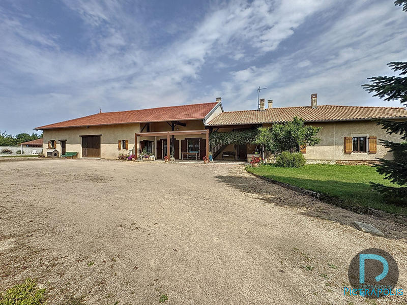 Ferme - 210 m² - 7 pièces