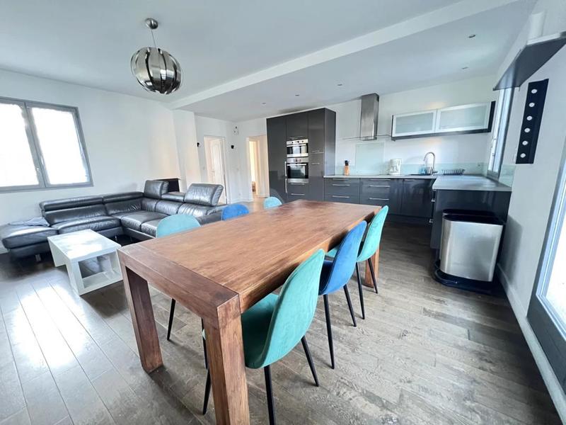 Maison - 116 m² - 6 pièces