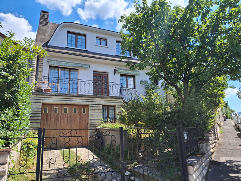 Maison - 163 m² - 7 pièces