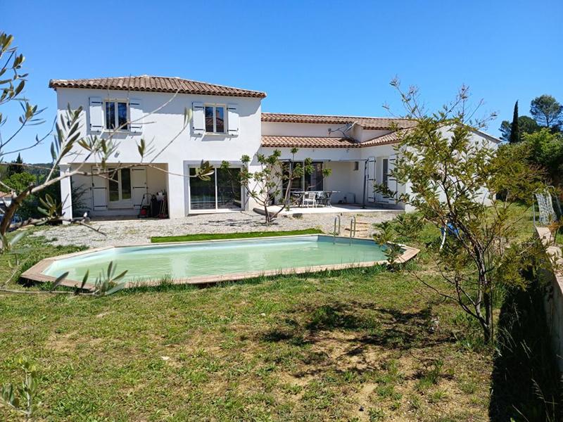 Villa - 150 m² - 6 pièces